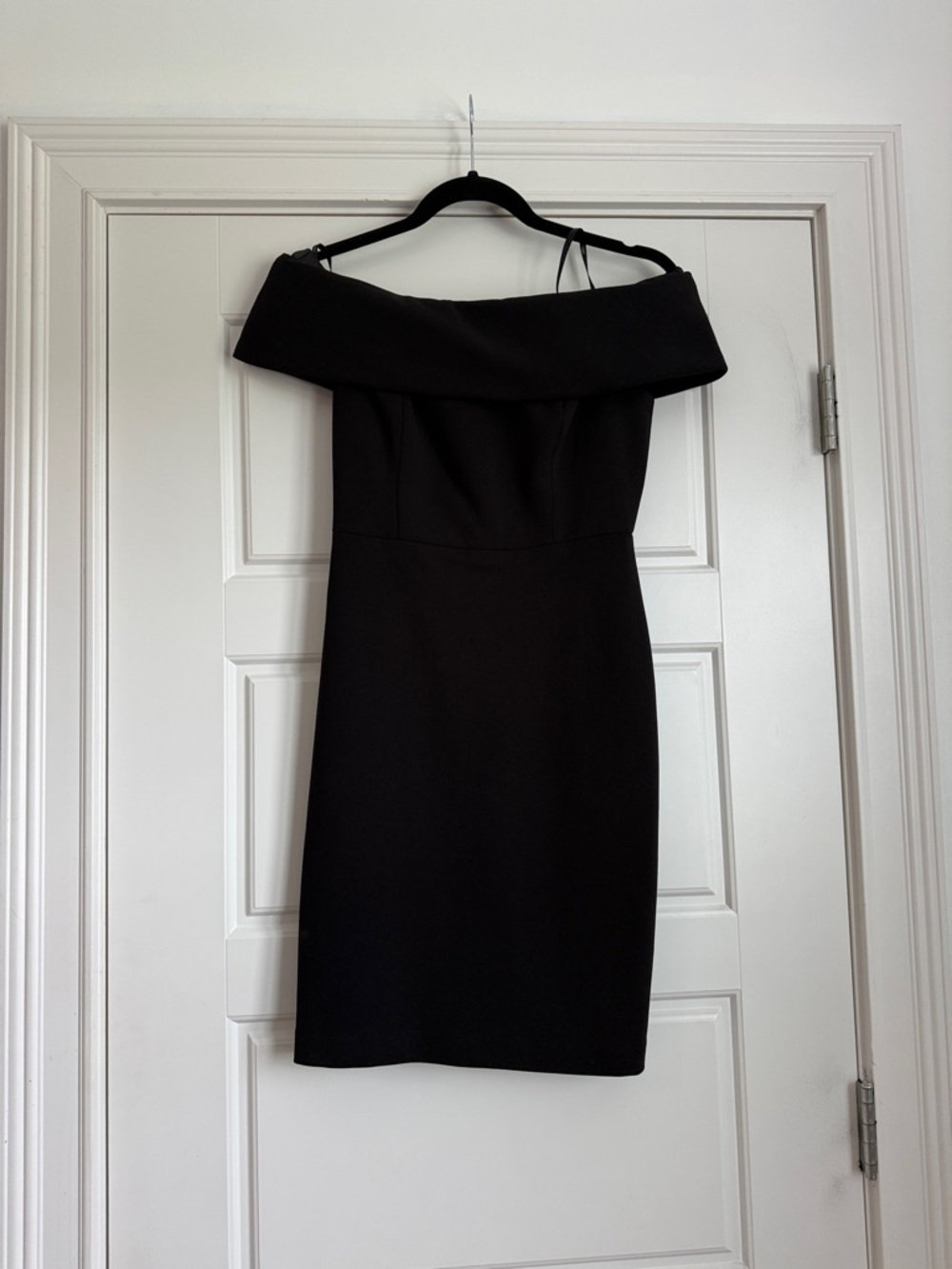 Calvin Klein Off-Shoulder Black Cocktail Dress